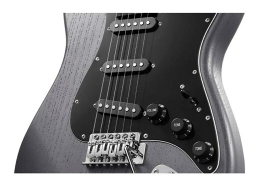 Donner-DST-80-el-guitar-pakke-matton-black-DN-EC6961-4