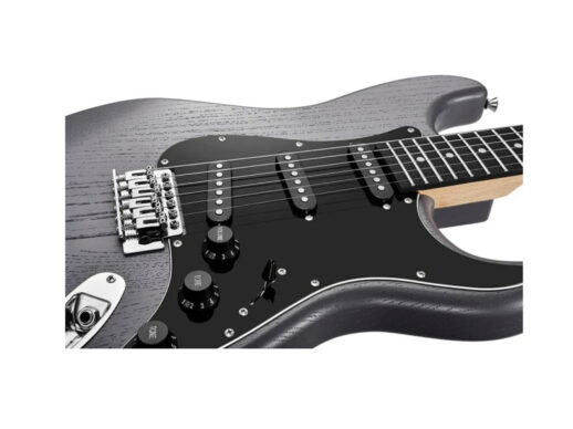 Donner-DST-80-el-guitar-pakke-matton-black-DN-EC6961-6