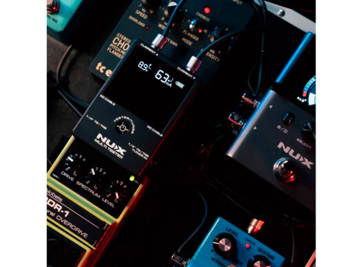 Nux-NMT-1-kabeltester-og-tuner